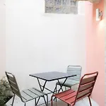 Comfortable In Bairro Alto By Lovelystay شقة Lisboa